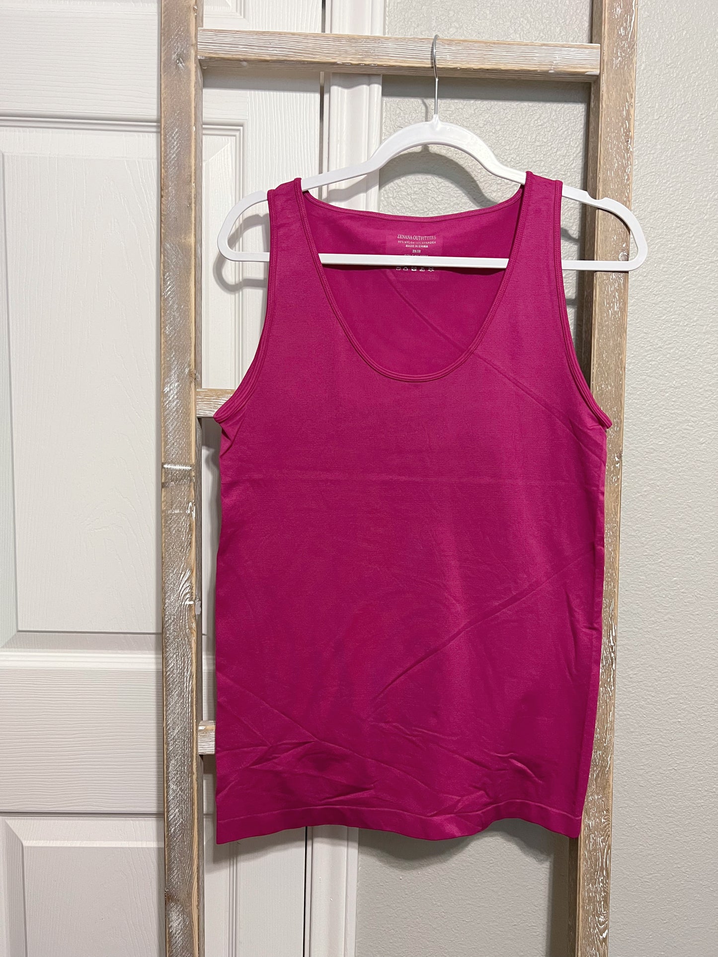 Smoothing Scoop Neck Cami