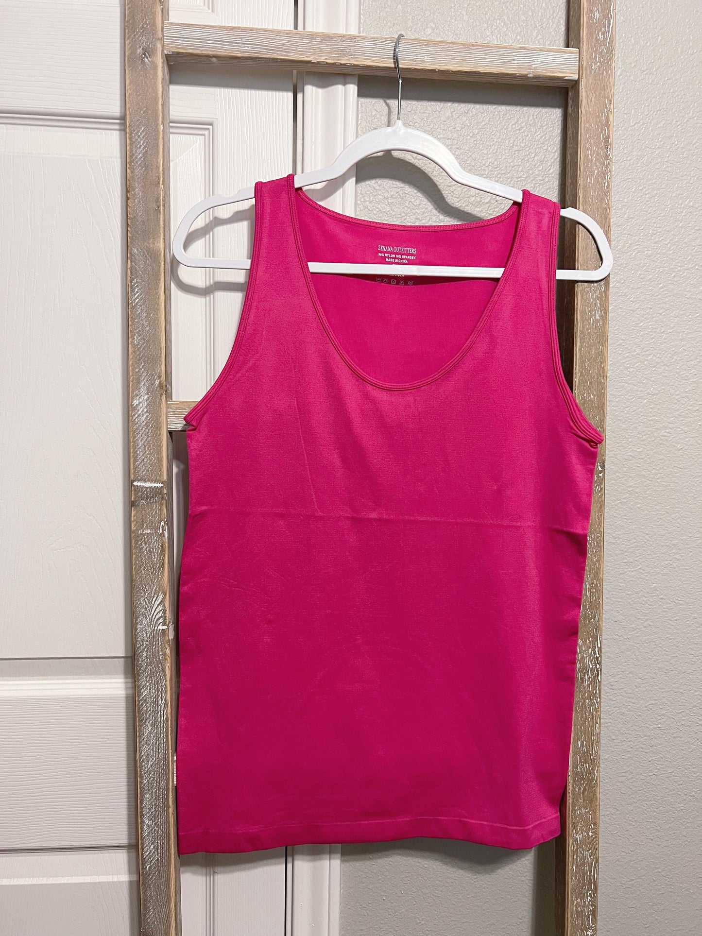 Smoothing Scoop Neck Cami