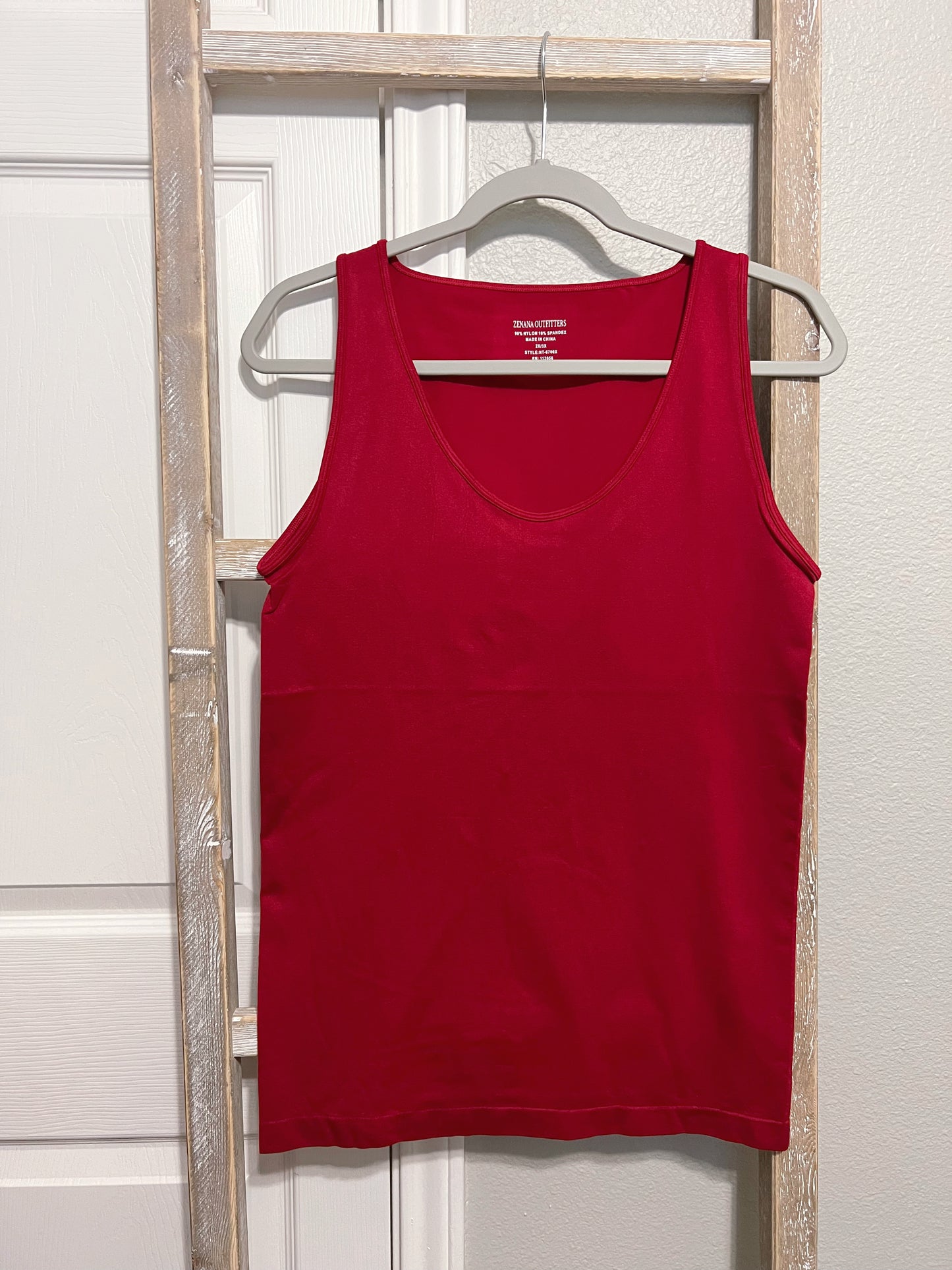 Smoothing Scoop Neck Cami