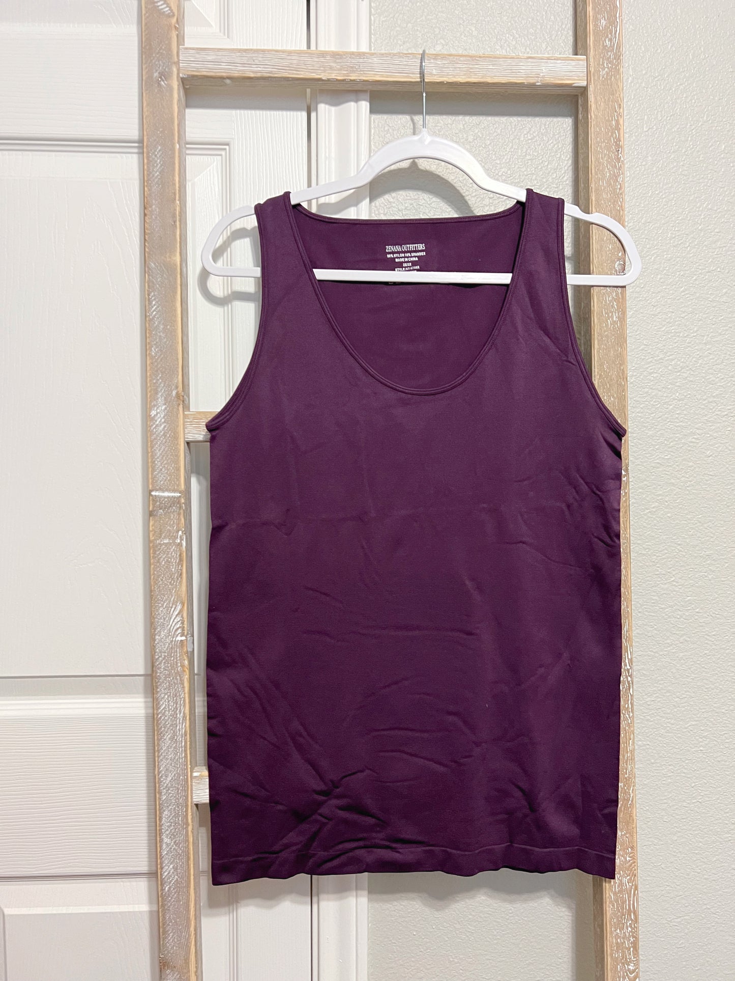 Smoothing Scoop Neck Cami