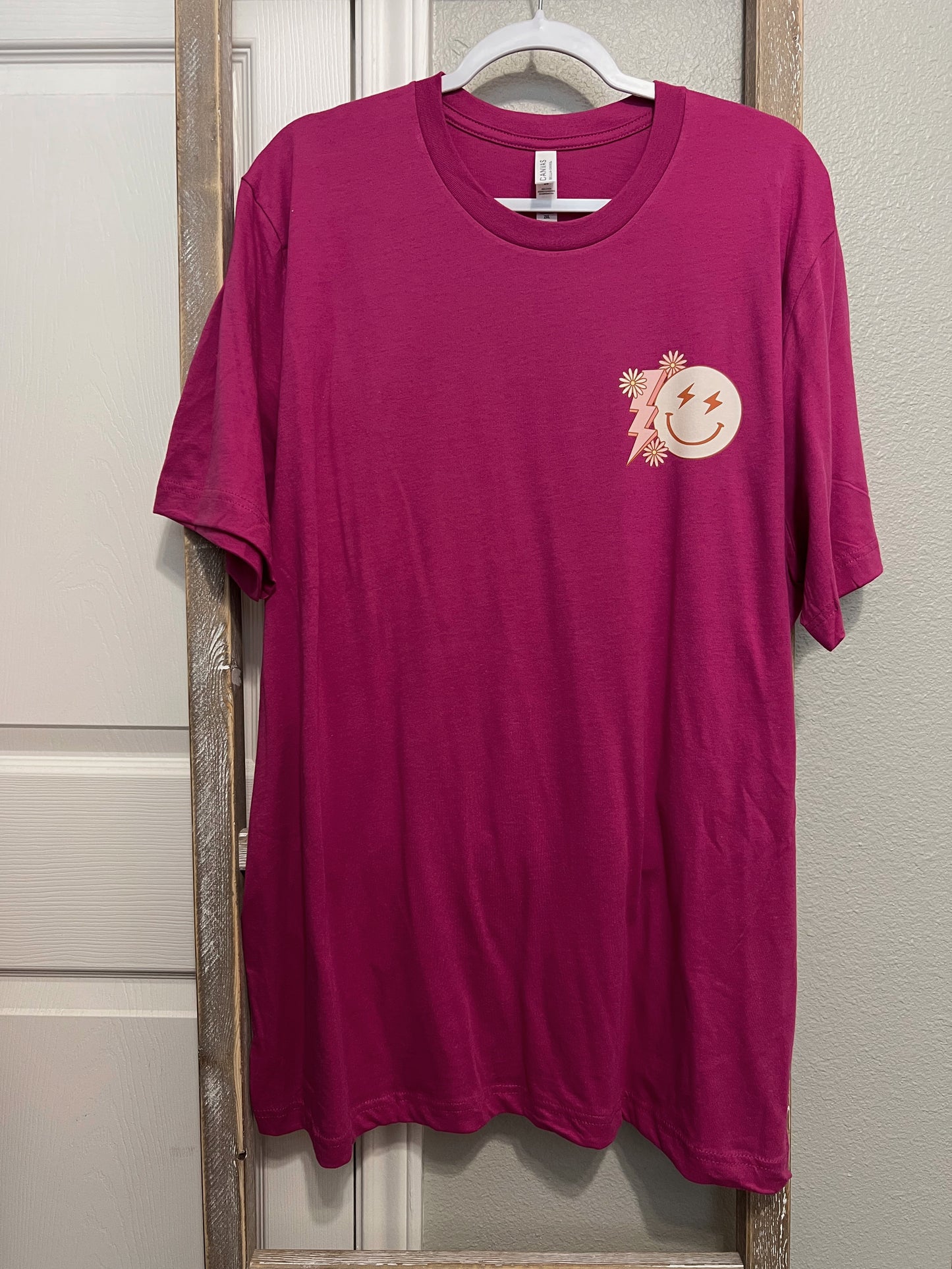 Good Vibes Graphic Tee Magenta