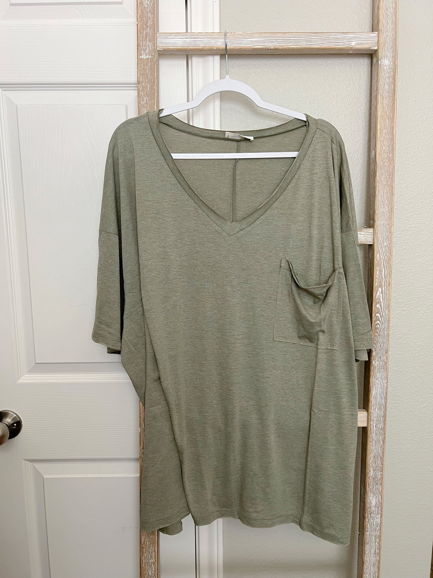 Sweet Comfort Pocket Tee, Light Olive